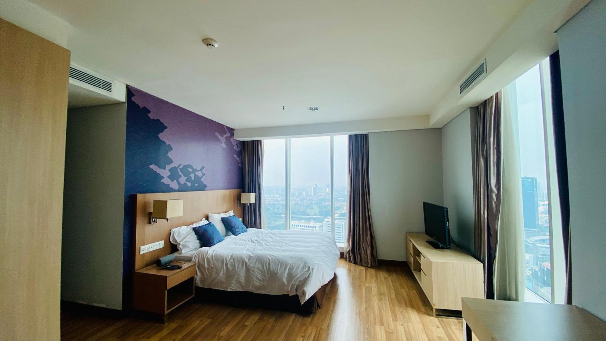 The H Tower Rasuna Suites Kuningan Jakarta By Villaloka Exterior foto