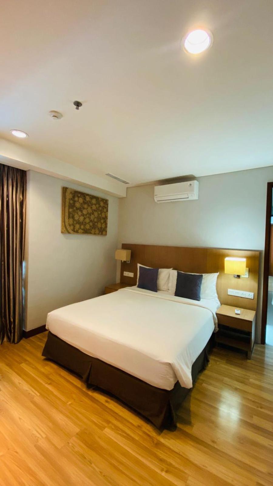 The H Tower Rasuna Suites Kuningan Jakarta By Villaloka Exterior foto